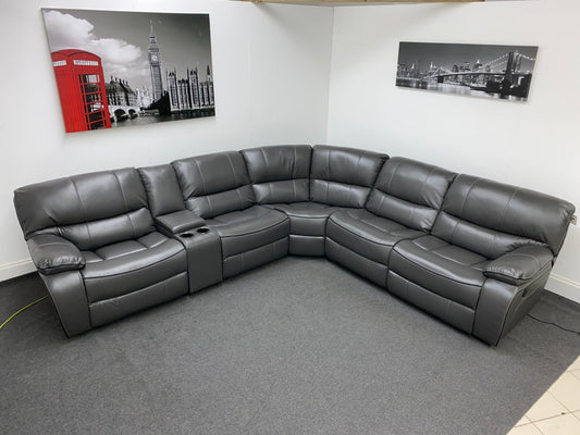 "5 Reasons Why Leather Sofas are a Timeless Investment"