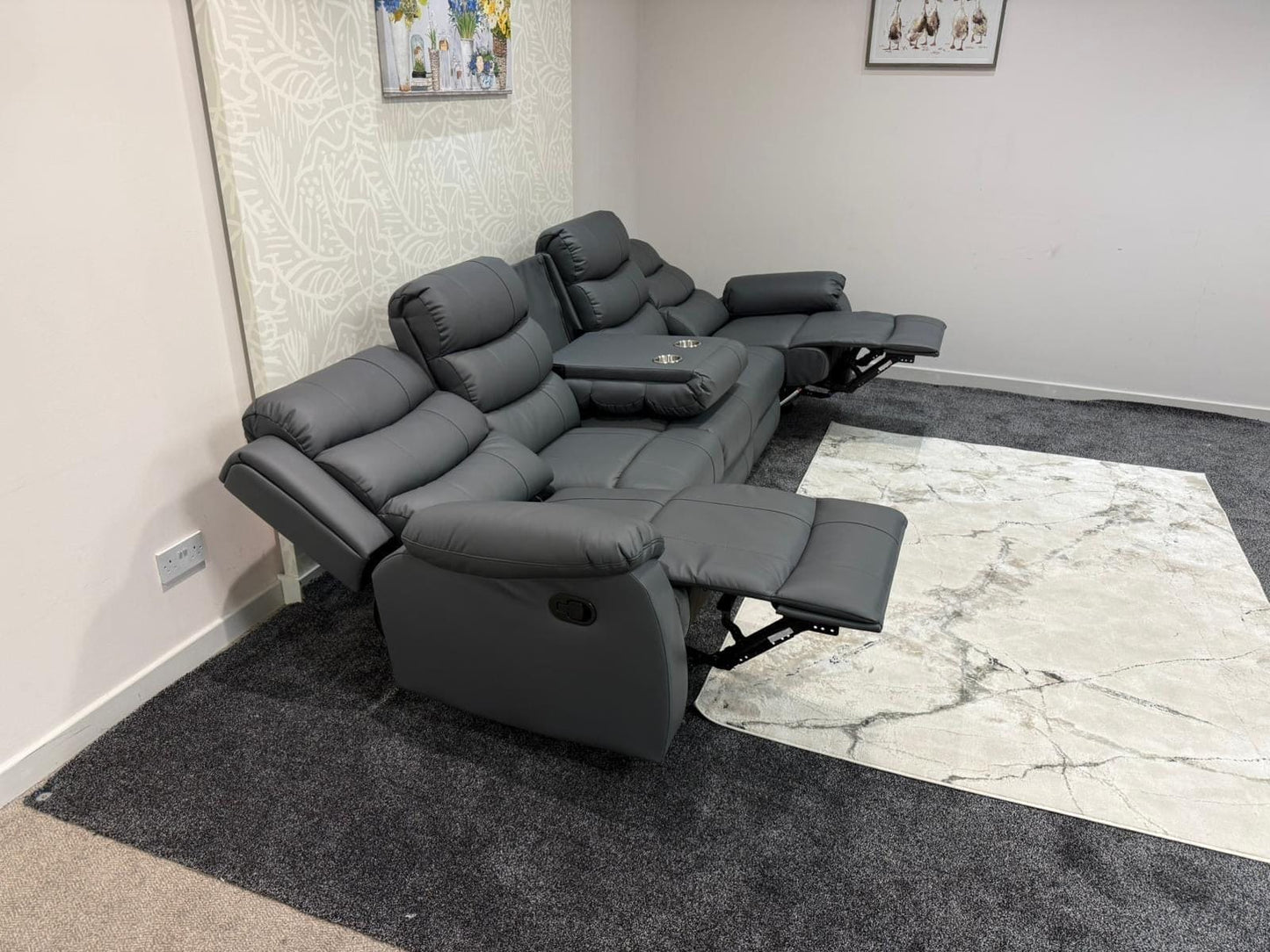 Lando Grey Leather 5 Seater Sofa | Fold Down Tray Table, High Headrest & Seating Position Couch