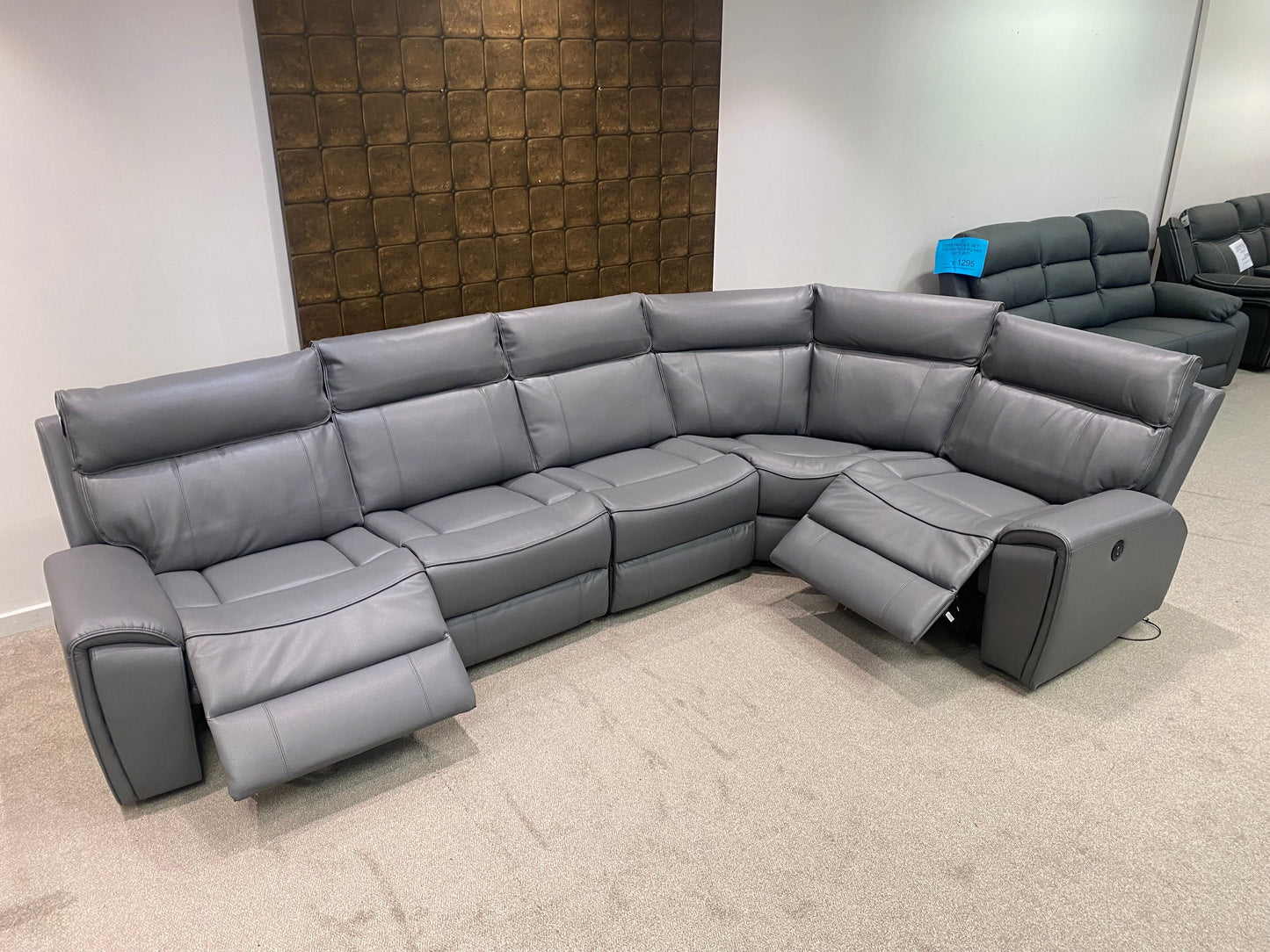 " Ronan " Milano Leather Sectional 5 Unit Power Recliner Corner Sofa With USB Charging Ports