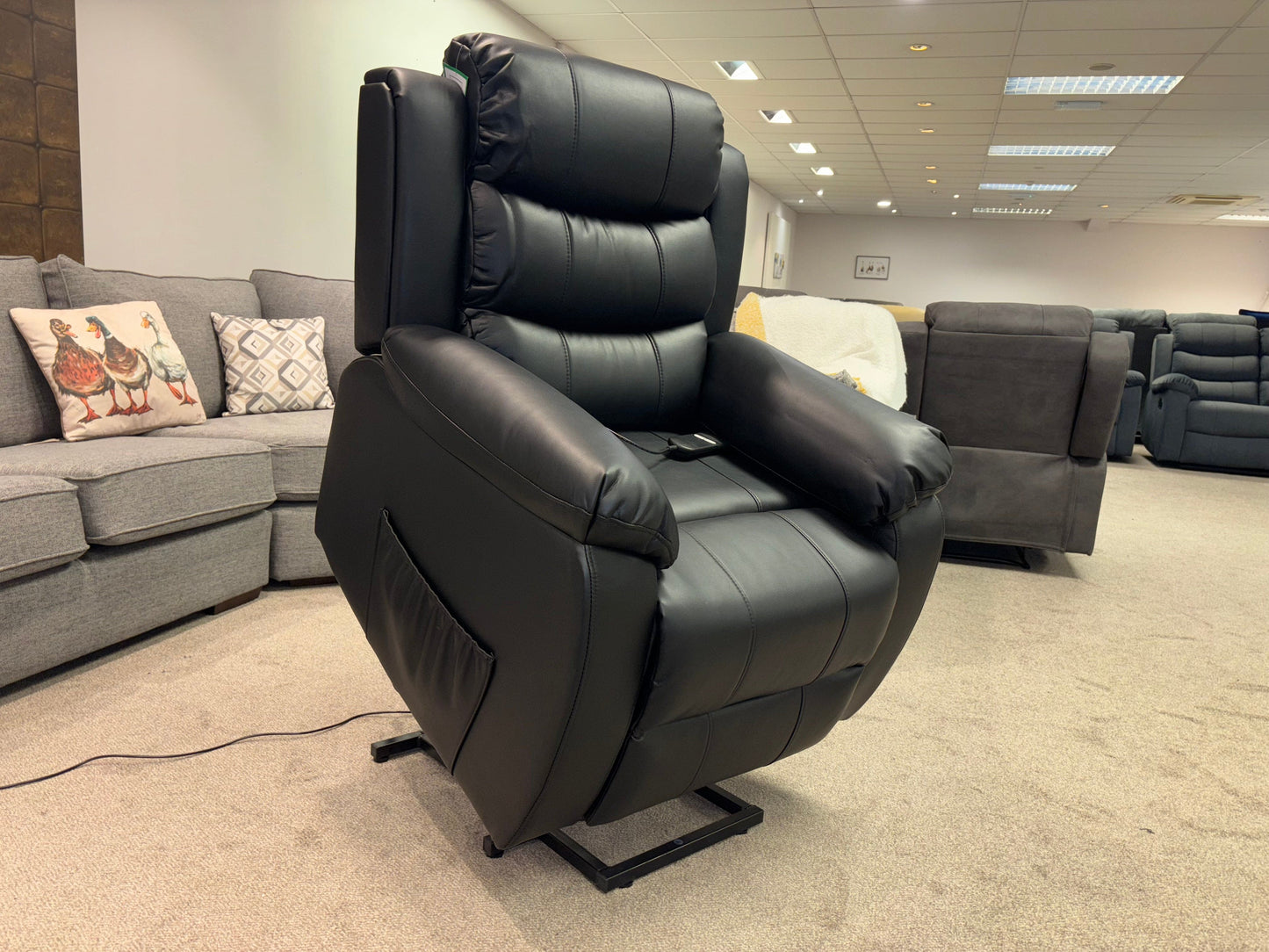 Dual Motor Electric Lando Black Leather Rise & Recliner 1 Seater Sofa / Armchair
