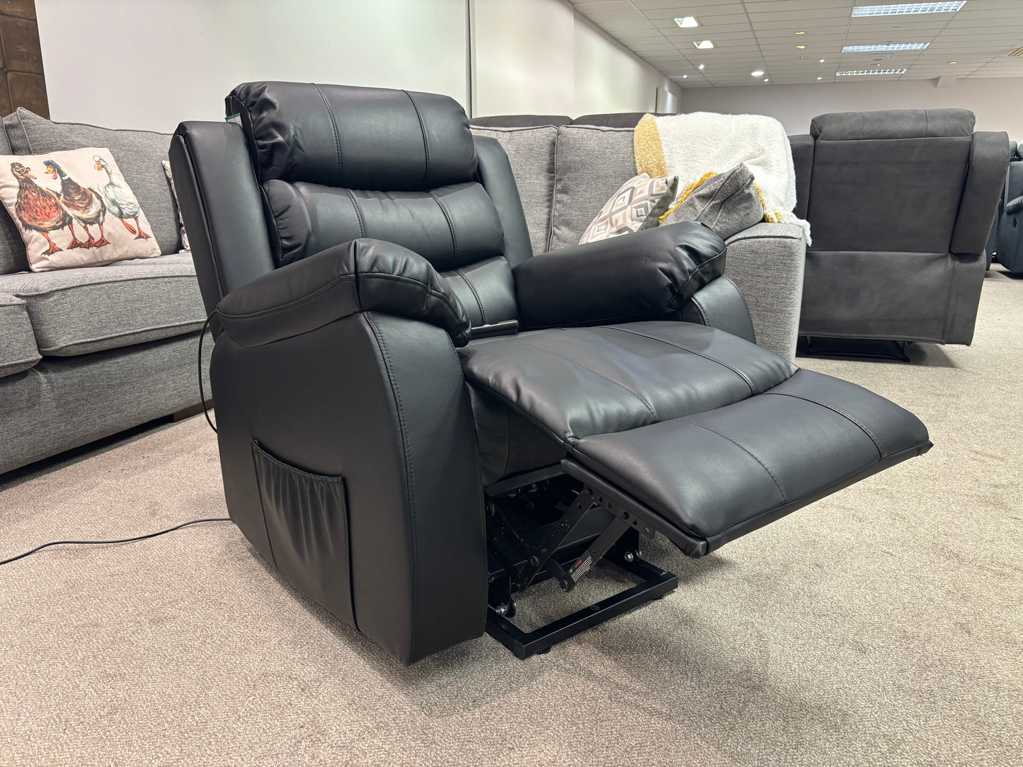 Dual Motor Electric Lando Black Leather Rise & Recliner 1 Seater Sofa / Armchair