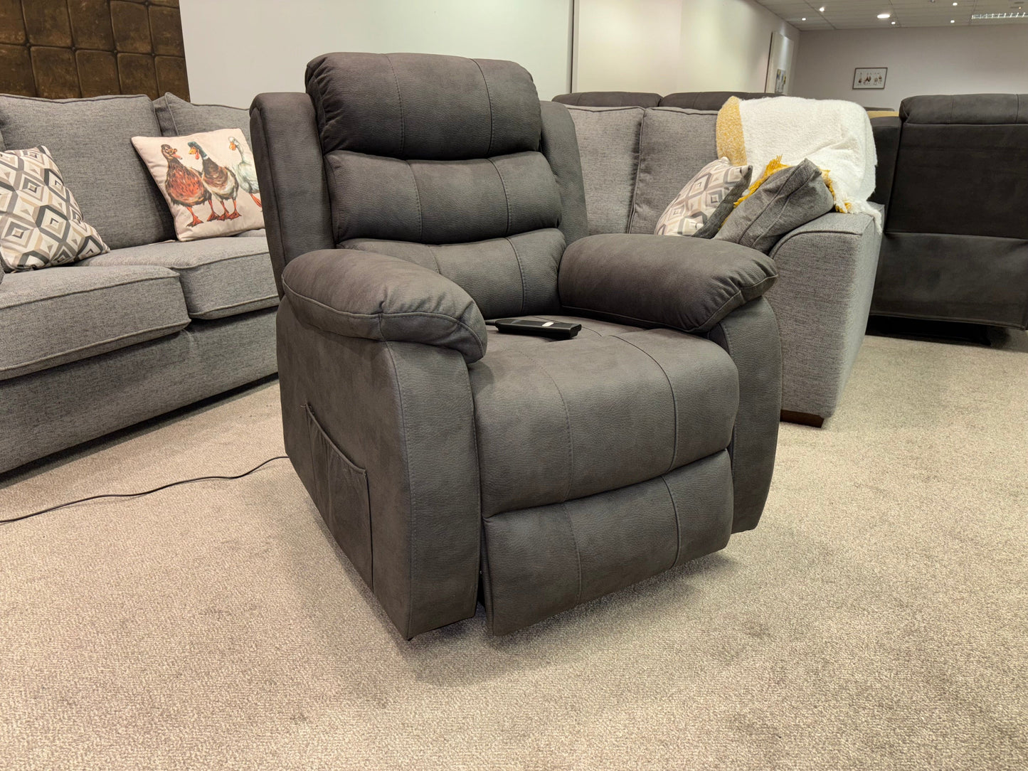 Dual Motor Electric Willow Fabric Rise & Recliner 1 Seater Sofa / Armchair