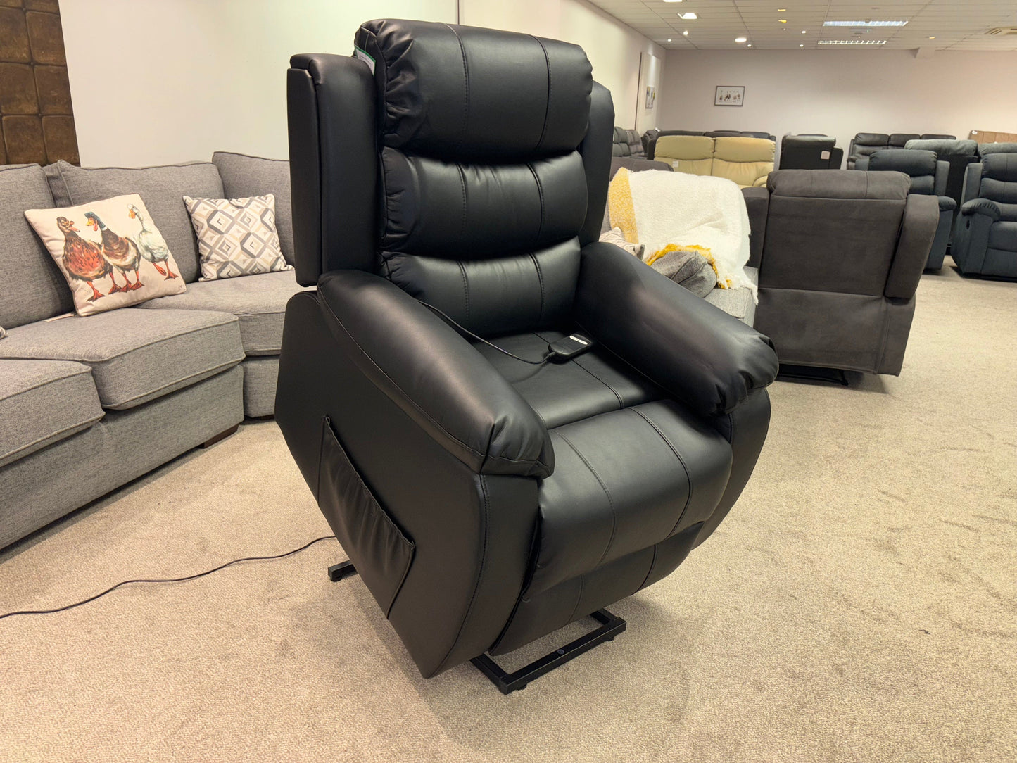 Dual Motor Electric Lando Black Leather Rise & Recliner 1 Seater Sofa / Armchair