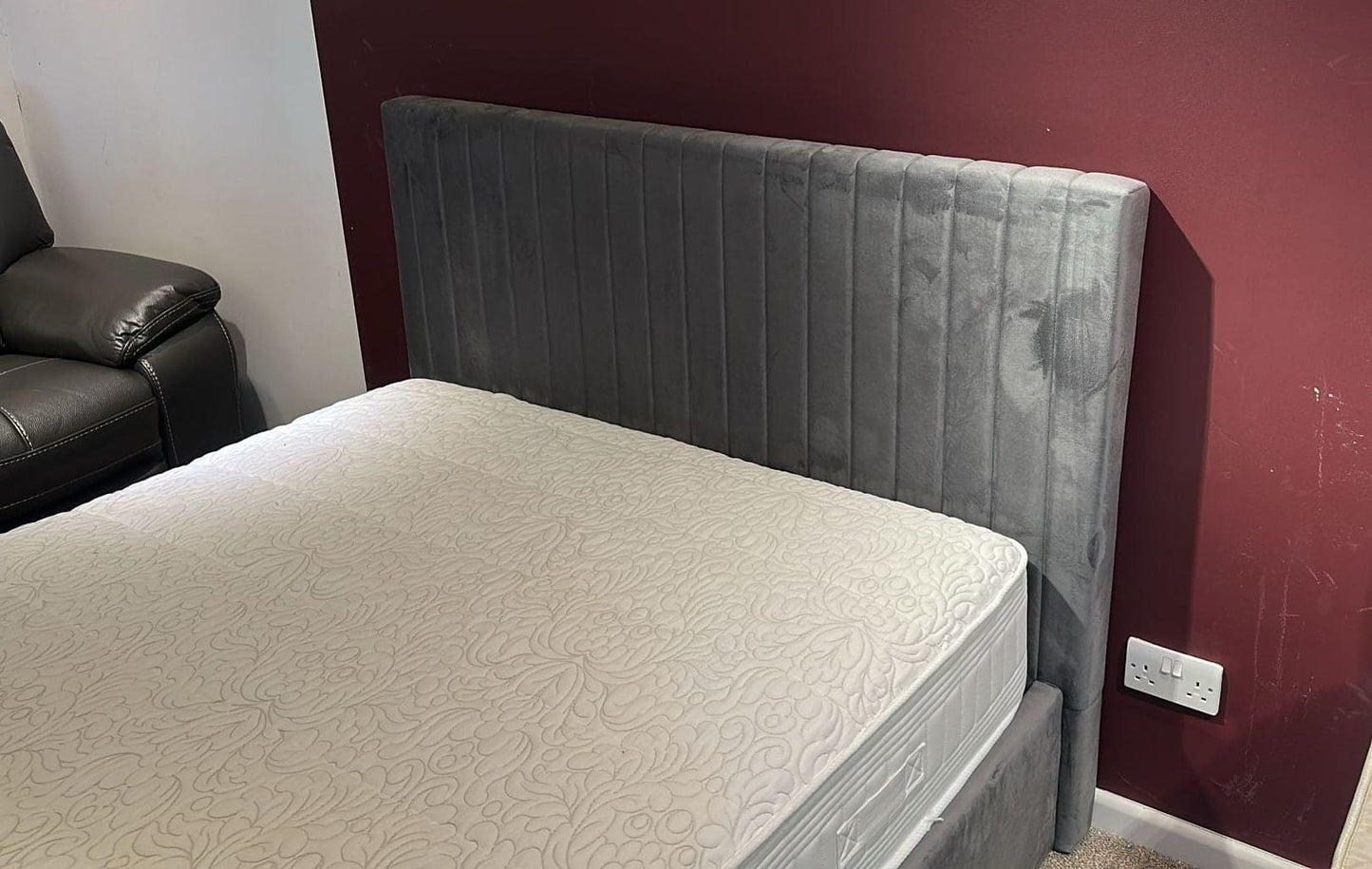 'Juliano' Grey Plush Velvet Fabric Ottoman Bed Frame & Medium Firm Mattress Package - Available In 4'6ft Double or 5ft King
