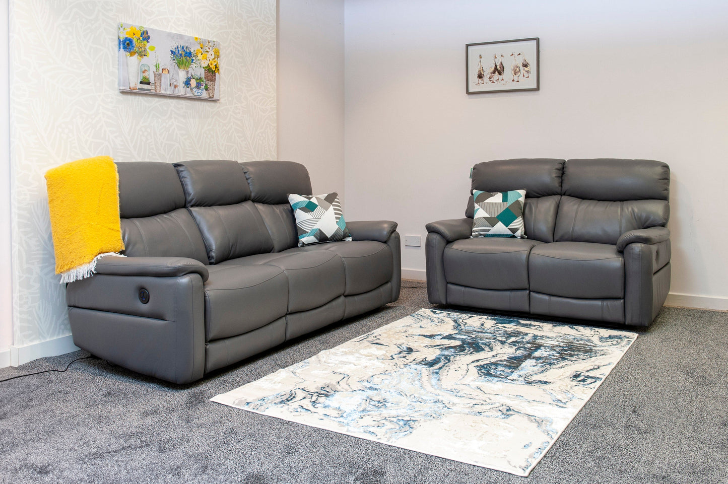 Special Offer! DFS Grey Milano Leather Electric Reclining 3 Seater + 2 Seater Sofa Suite Set With Drop Down Drinks Tray Table & USB Charging Ports | Couch |