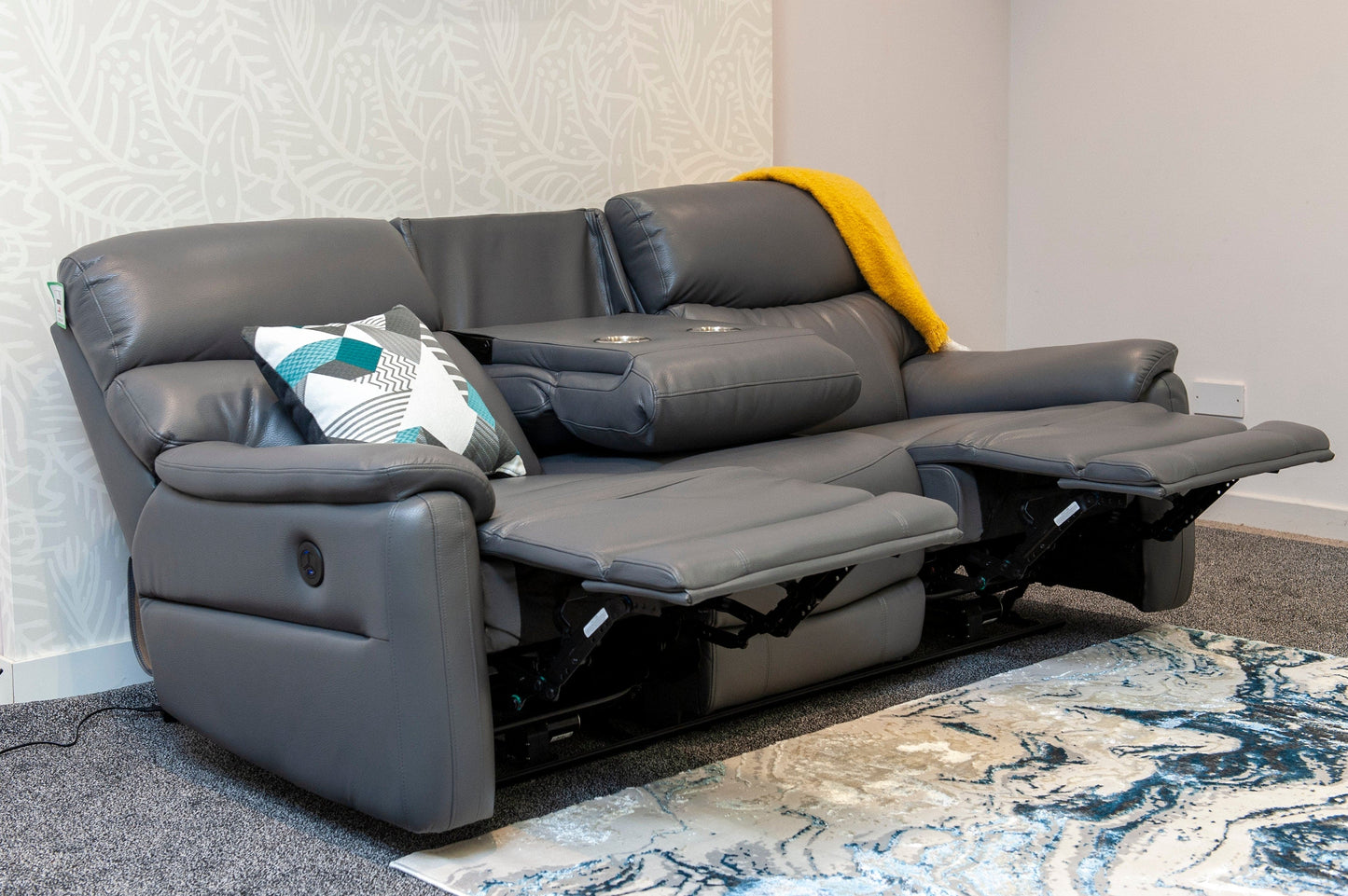 Special Offer! DFS Grey Milano Leather Electric Reclining 3 Seater + 2 Seater Sofa Suite Set With Drop Down Drinks Tray Table & USB Charging Ports | Couch |