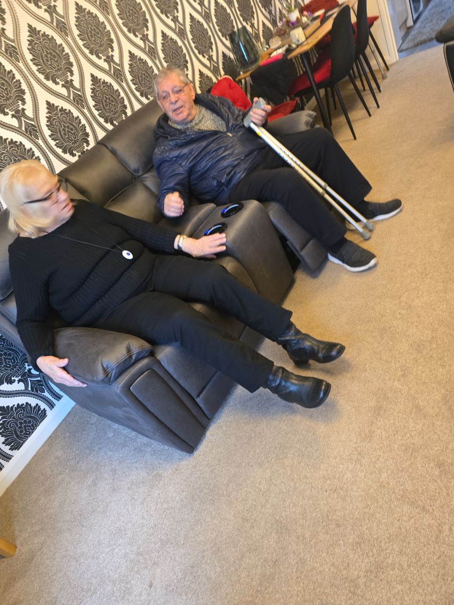 <h3>Our customers say it best- Over <strong>40,000</strong> sofas delivered🚚 </h3>