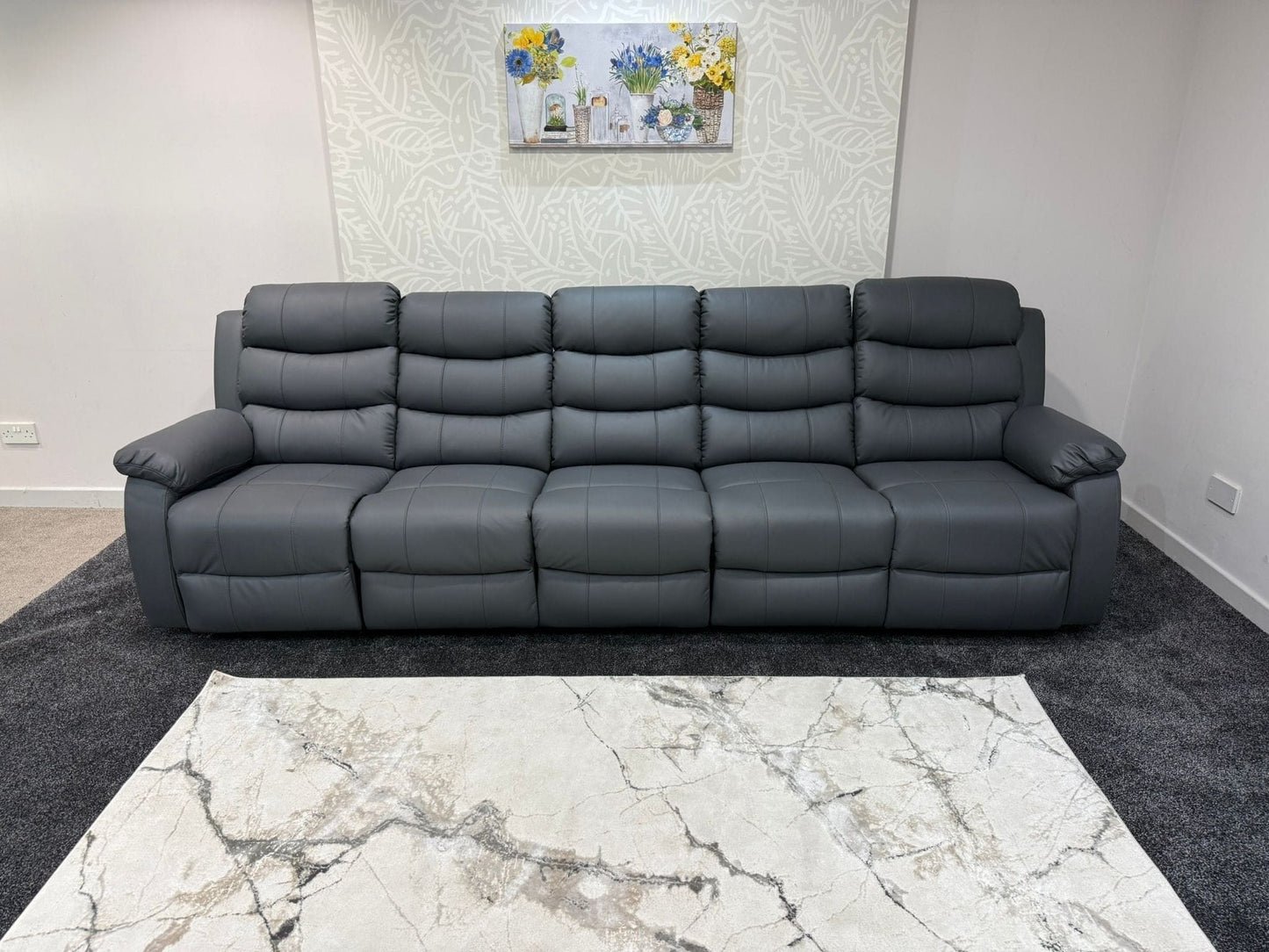Lando Grey Leather 5 Seater Sofa | Fold Down Tray Table, High Headrest & Seating Position Couch