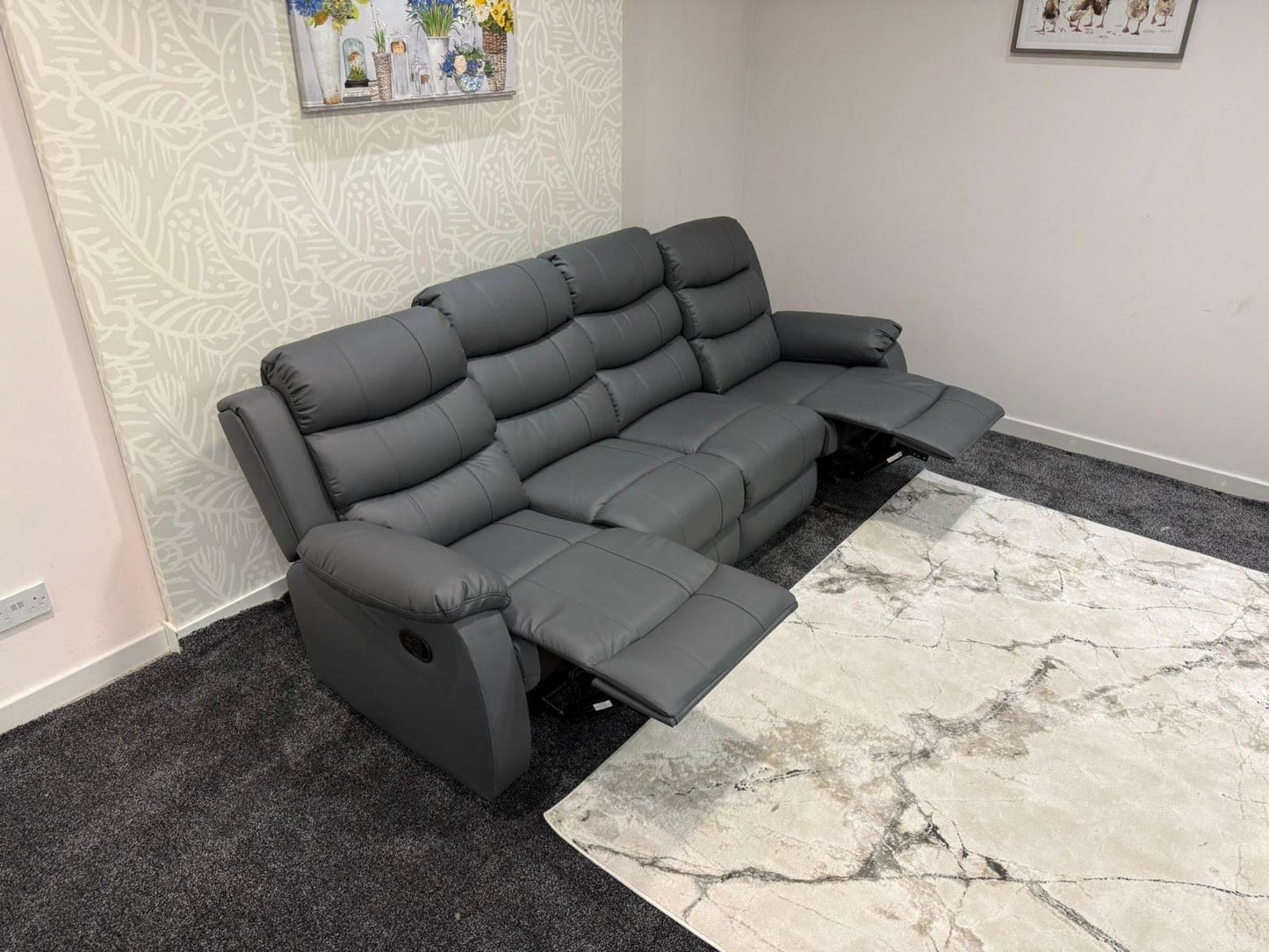 Lando Grey Leather 4 Seater Sofa | Fold Down Tray Table, High Headrest & Seating Position Couch