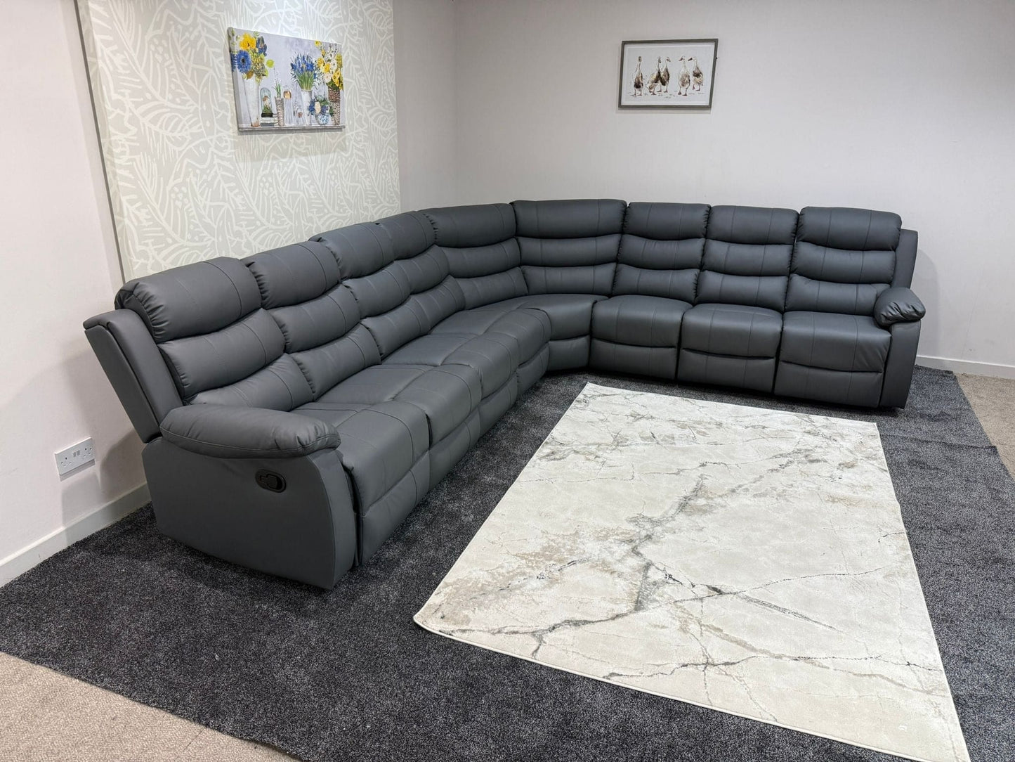 "Lando" Grey Leather 4C3 Recliner Corner Sofa Reversible | 2 x Drinks Tray Tables | Modular