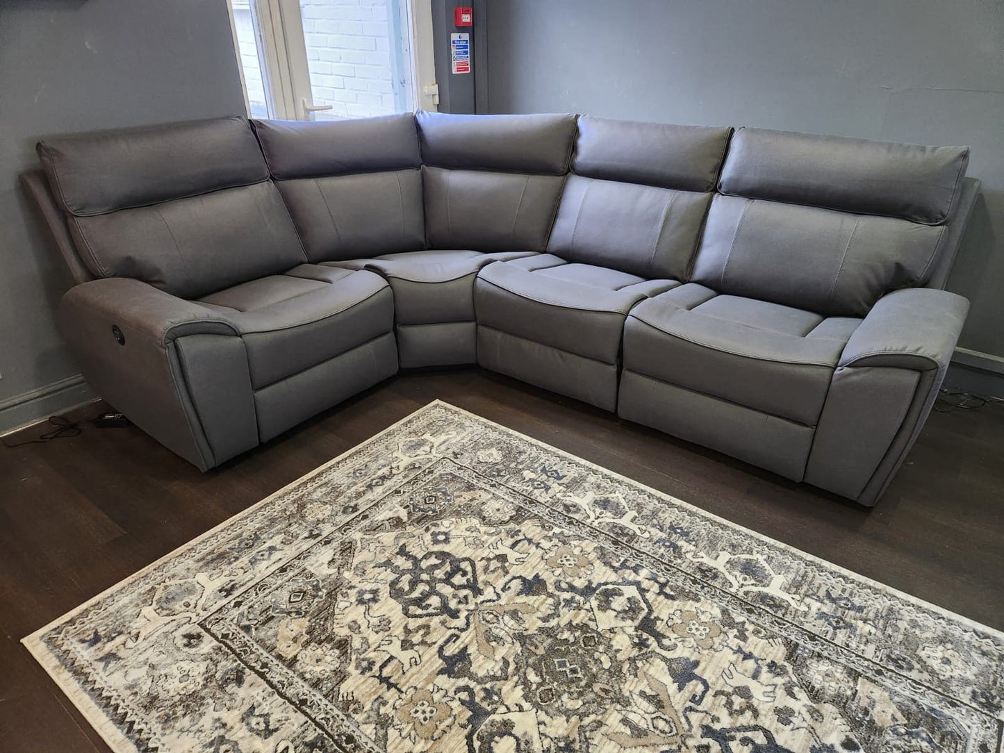 'Ronan' 2c1 Electric Recliner Easy Clean Microfibre Grey Tech Fabric Corner Sofa + USB Charging Ports - Reversible