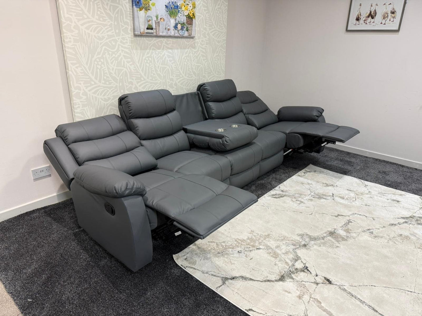 Lando Grey Leather 5 Seater Sofa | Fold Down Tray Table, High Headrest & Seating Position Couch