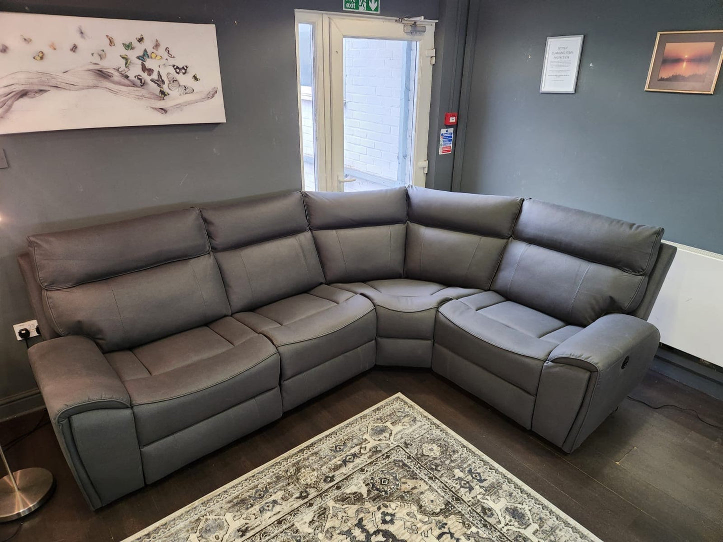 'Ronan' 2c1 Electric Recliner Easy Clean Microfibre Grey Tech Fabric Corner Sofa + USB Charging Ports