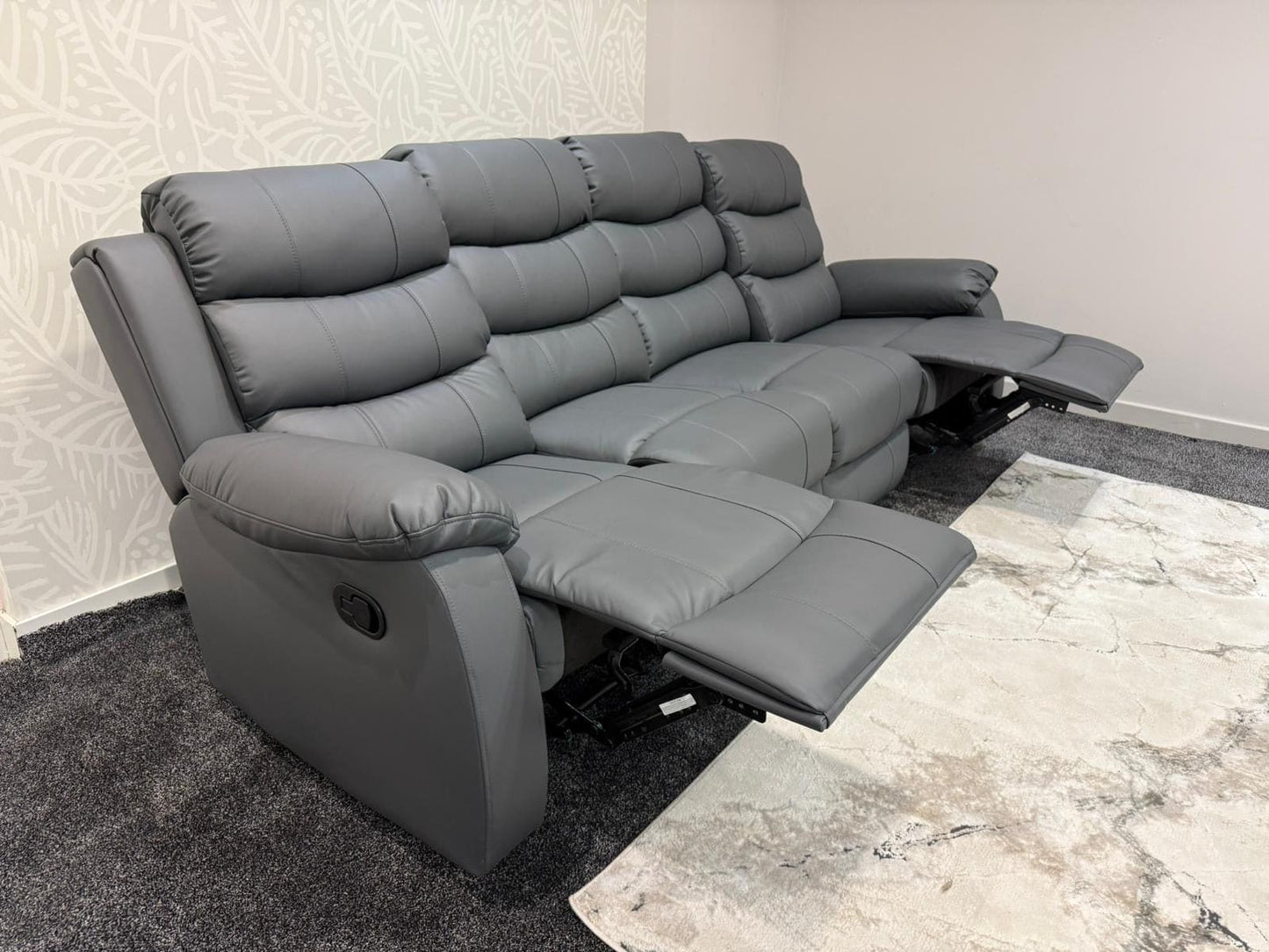 Lando Grey Leather 4 Seater Sofa | Fold Down Tray Table, High Headrest & Seating Position Couch