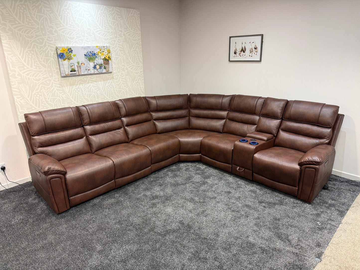 Donald Cinema Tech 3C2C Brown Leather Modular Power Recliner Corner Sofa – 3 Recliners, Drinks Coolers &amp; Wireless Charging