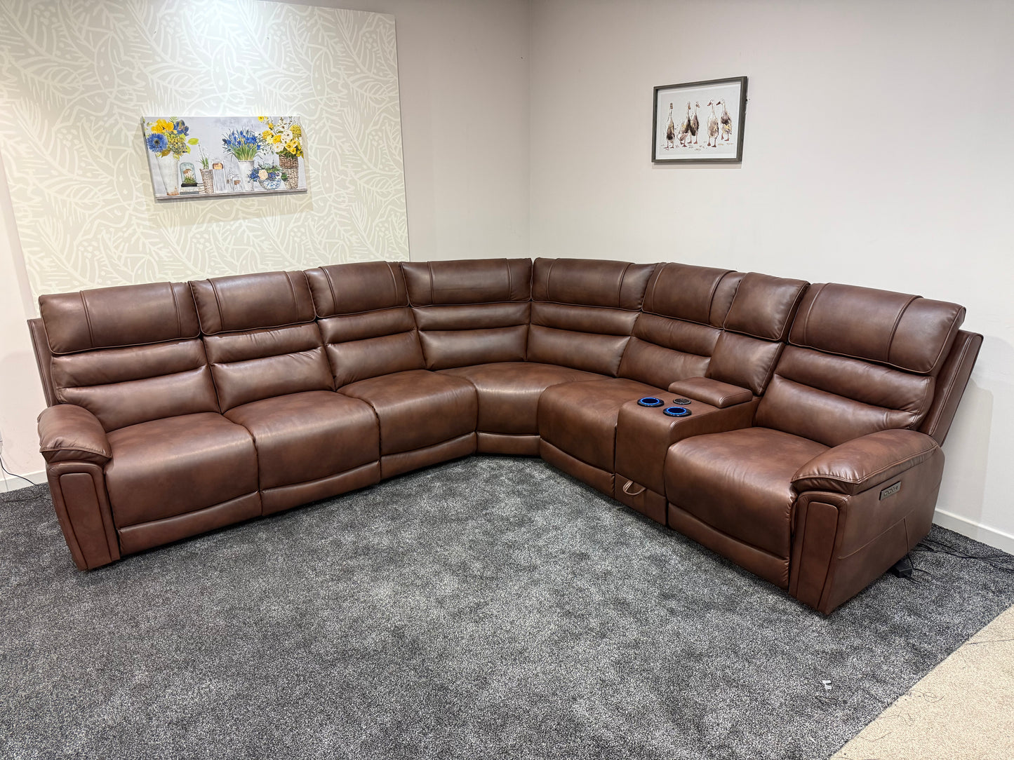 Donald Cinema Tech 3C2C Brown Leather Modular Power Recliner Corner Sofa – 3 Recliners, Drinks Coolers &amp; Wireless Charging