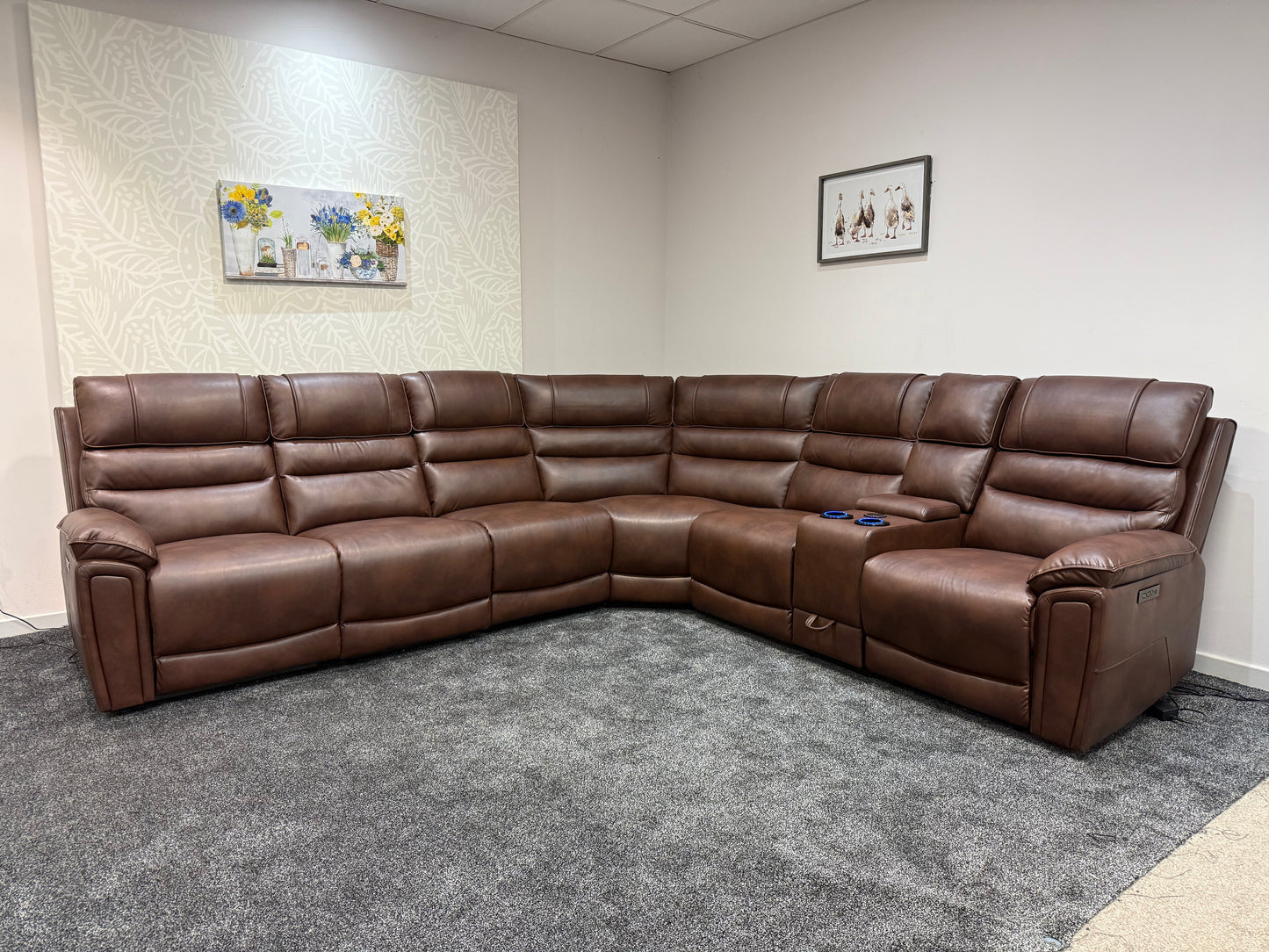 Donald Cinema Tech 3C2C Brown Leather Modular Power Recliner Corner Sofa – 3 Recliners, Drinks Coolers &amp; Wireless Charging