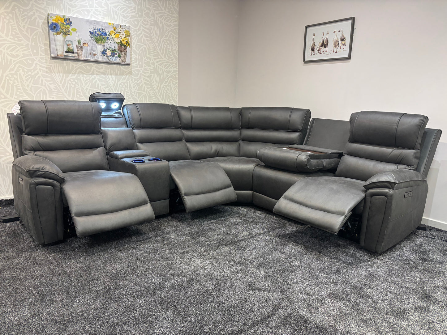 Donald Cinema Tech 2C2C Easy-Clean Suede Fabric Modular Power Recliner Corner Sofa – 3 Recliners, Drinks Coolers &amp; Wireless Charging