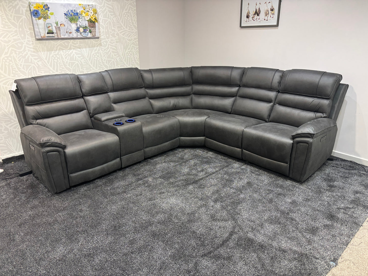 Donald Cinema Tech 2C2C Easy-Clean Suede Fabric Modular Power Recliner Corner Sofa – 3 Recliners, Drinks Coolers &amp; Wireless Charging