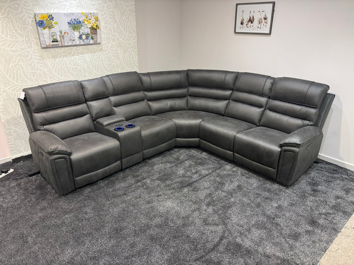 Donald Cinema Tech 2C2C Easy-Clean Suede Fabric Modular Power Recliner Corner Sofa – 3 Recliners, Drinks Coolers &amp; Wireless Charging