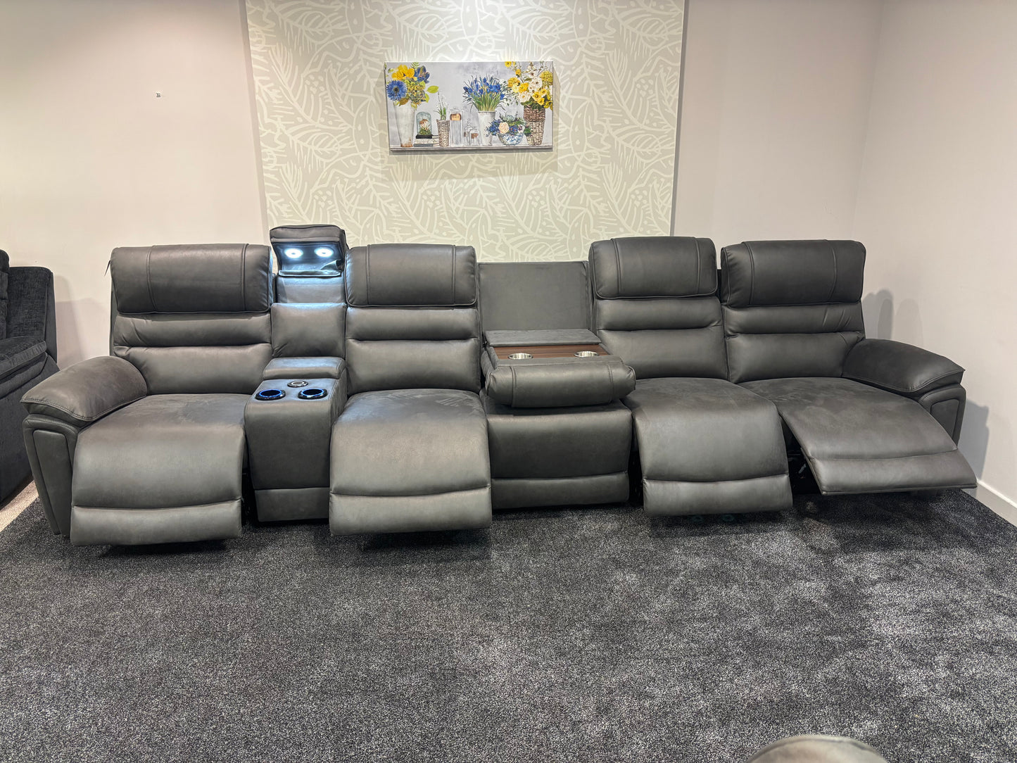 Donald Cinema Tech 5 Seater + Drinks Console Easy-Clean Suede Fabric Modular Power Recliner Sofa – Console, Drinks Coolers &amp; Wireless Charging