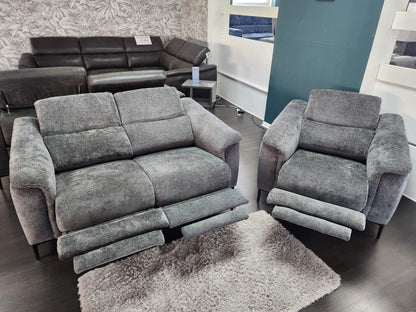 Tahiti Electric Recliner 2 Seater Sofa With USB Charging Ports & Adjustable Headrests