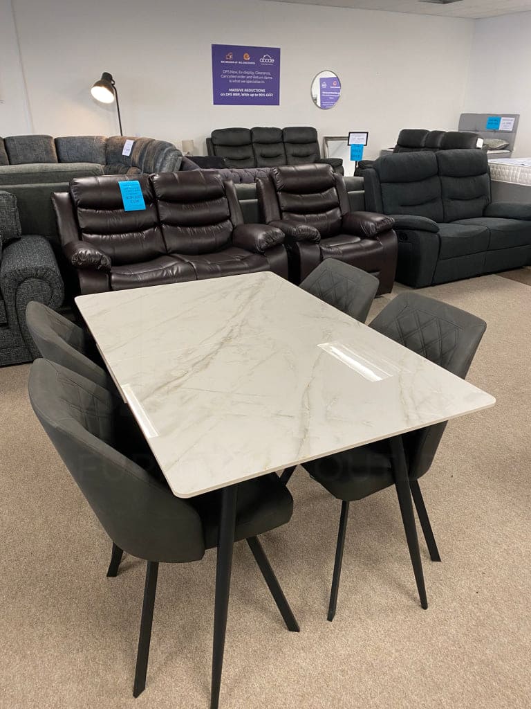 Chelsea extendable dining table discount